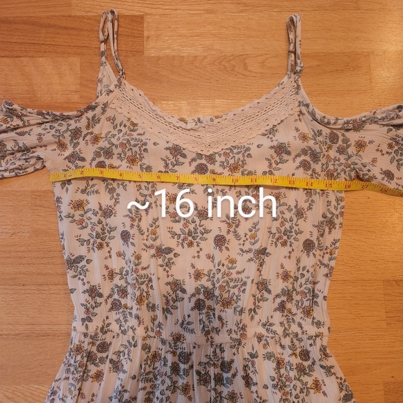 Mudd Romper - Picture 8 of 9